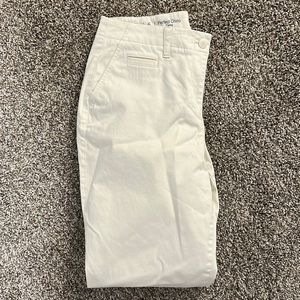 Cream size 6 curvy Talbots perfect chino pants. Like new